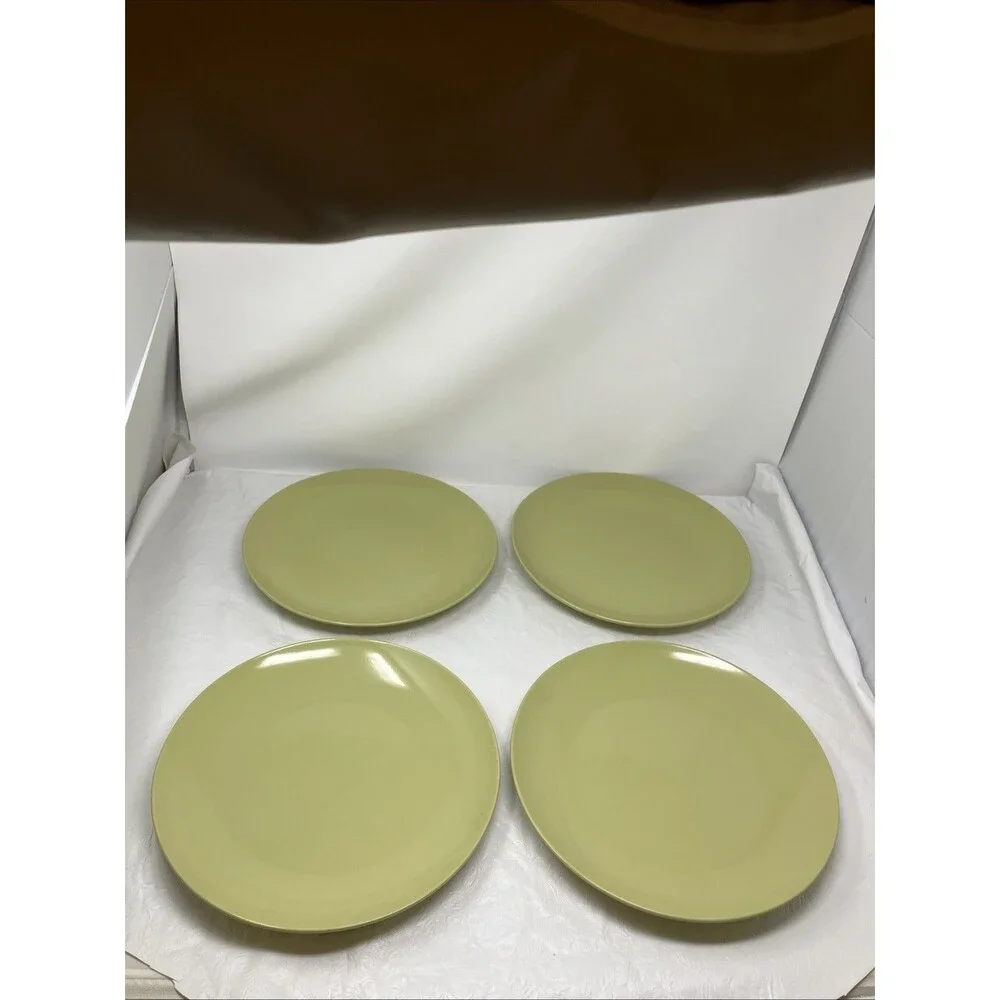 IKEA Dinnerware Fargrik Dinner Plates Set Of 4 Avocado Green 21963 Round 11”
